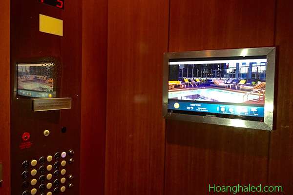 màn hình led trong thang máy