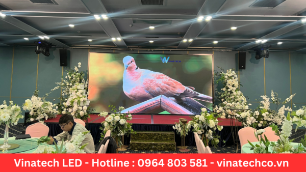 Màn hình LED sân khấu rộng rãi độ phân giải cao