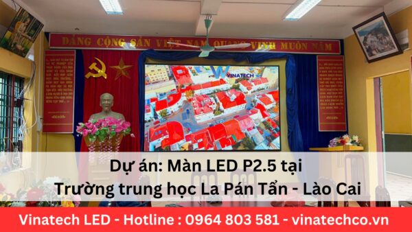 Màn LED P2.5 tại Trường trung học