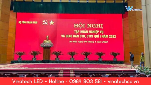 man-hinh-led-hoi-nghi-truc-tuyen